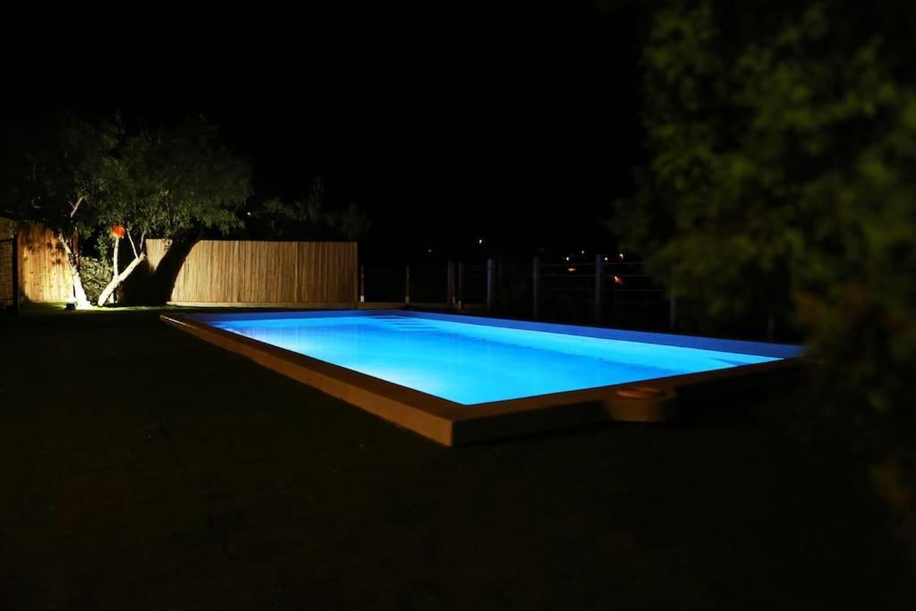 Cote D'azur: Charmante Villa, Vue Mer, Piscine,clim,calme 8/10 Personnes Villa